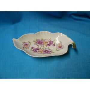 Vintage Old Nuremberg Bavaria Purple Pansy Pattern Leaf Shaped Trink/Candy Dish